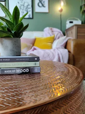 Center Table (Rose Gold)
