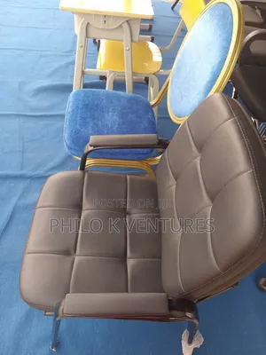 Mesh Swivel Chair