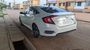 Honda Civic EX-T Sedan 2018 White