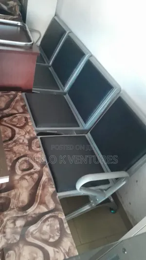 Non Padded Metal Waiting Chair