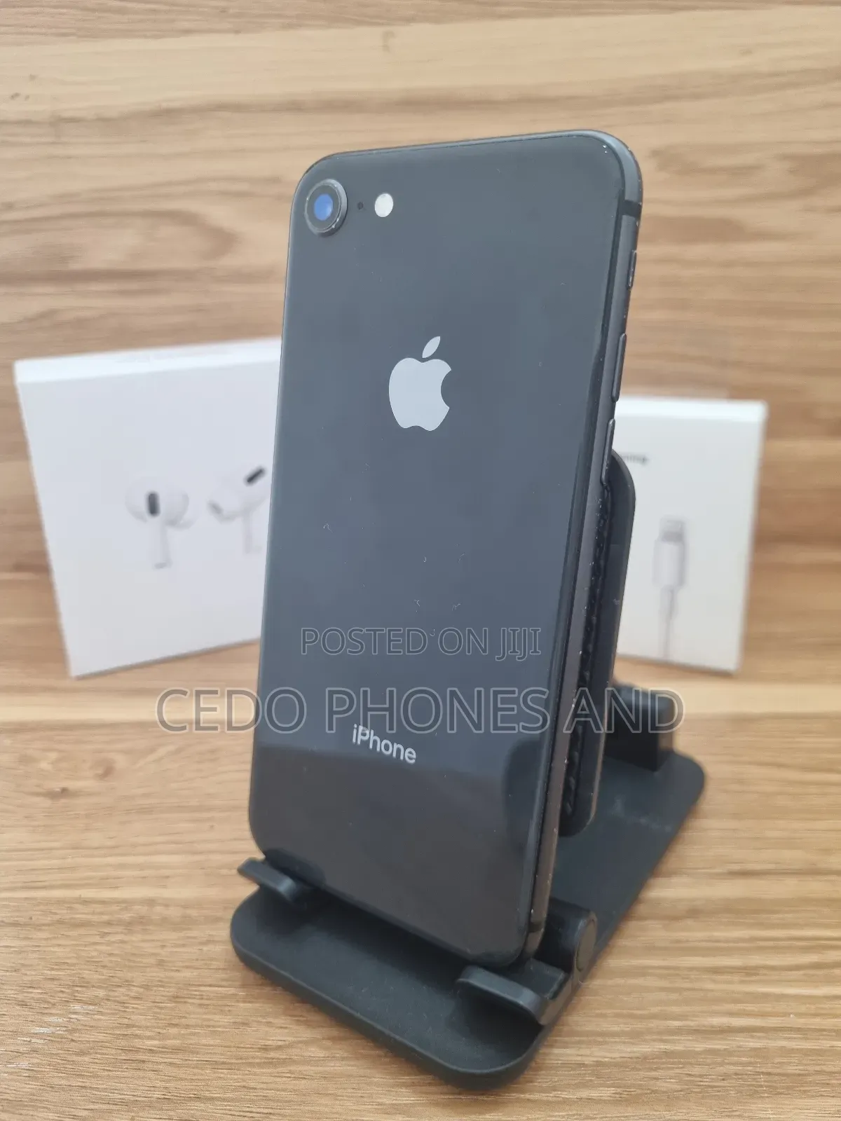 Apple iPhone 8 64 GB Black