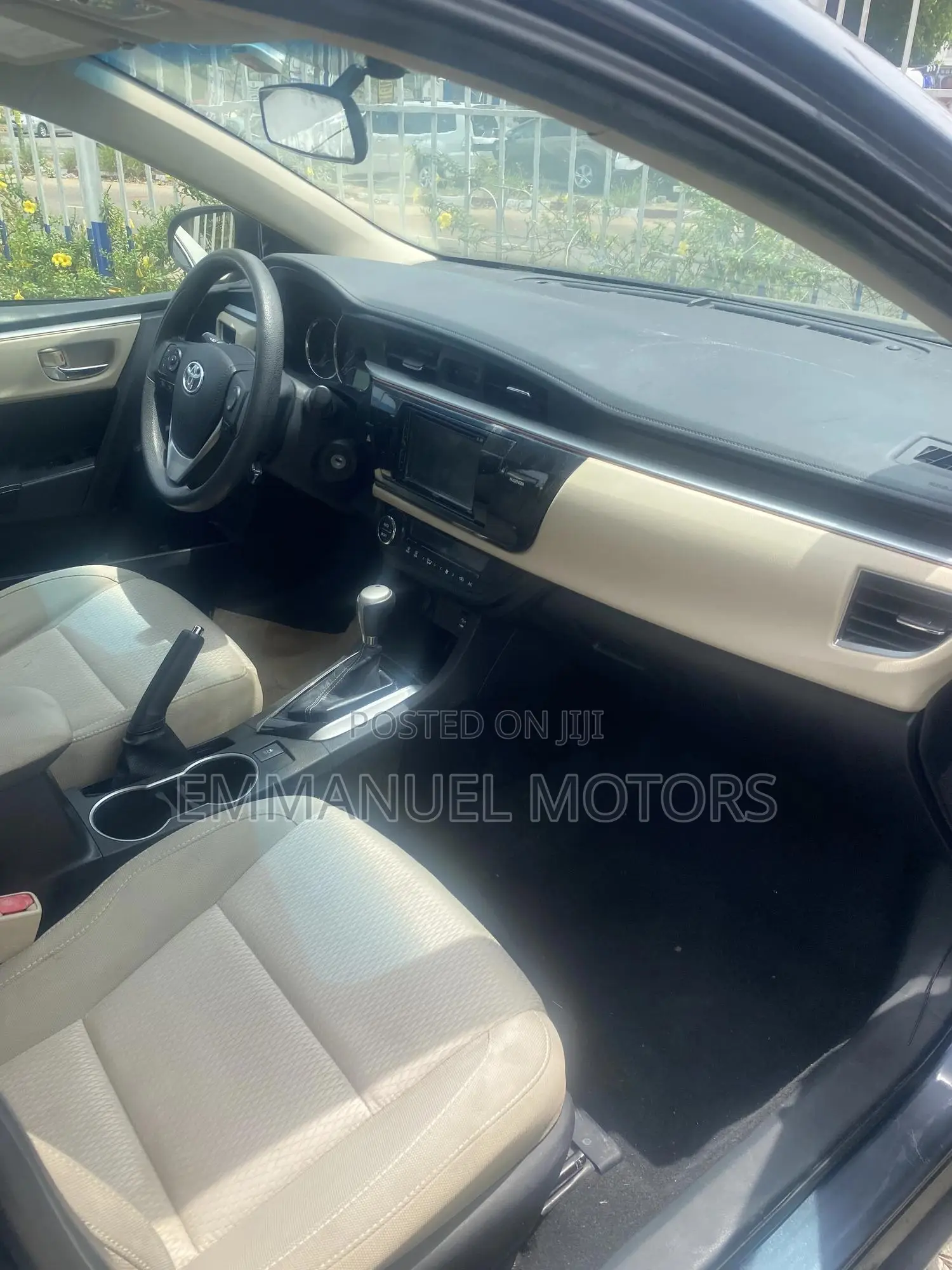 Toyota Corolla S Plus 4dr Sedan (1.8L 4cyl 6M) 2015 Gray