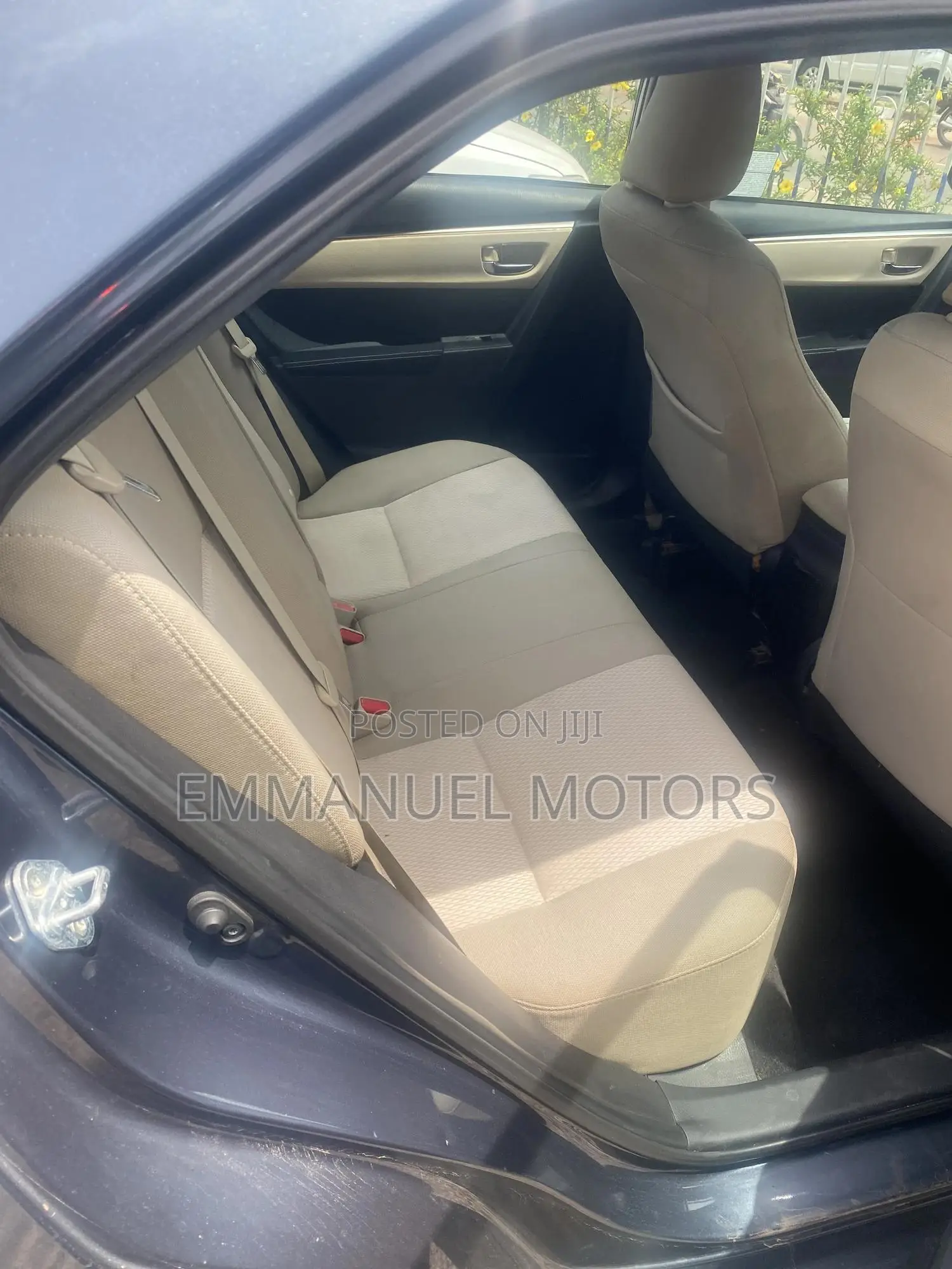 Toyota Corolla S Plus 4dr Sedan (1.8L 4cyl 6M) 2015 Gray