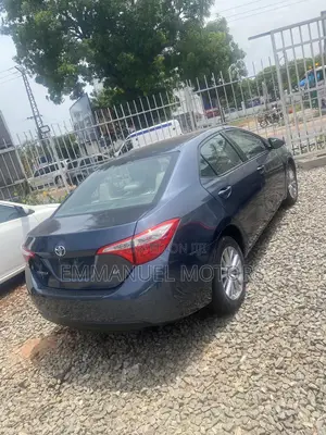 Toyota Corolla S Plus 4dr Sedan (1.8L 4cyl 6M) 2015 Gray