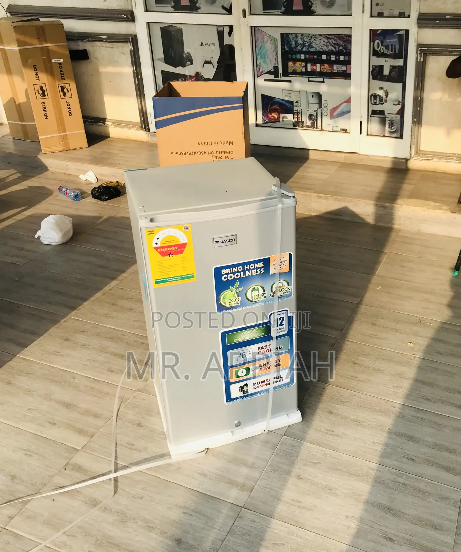 Original Nasco Nasf1-10s 1 Door Table Top Electric Fridge.