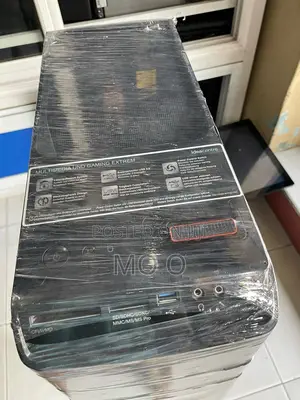 Desktop Computer Lenovo 8GB Intel Core I7 HDD 500GB