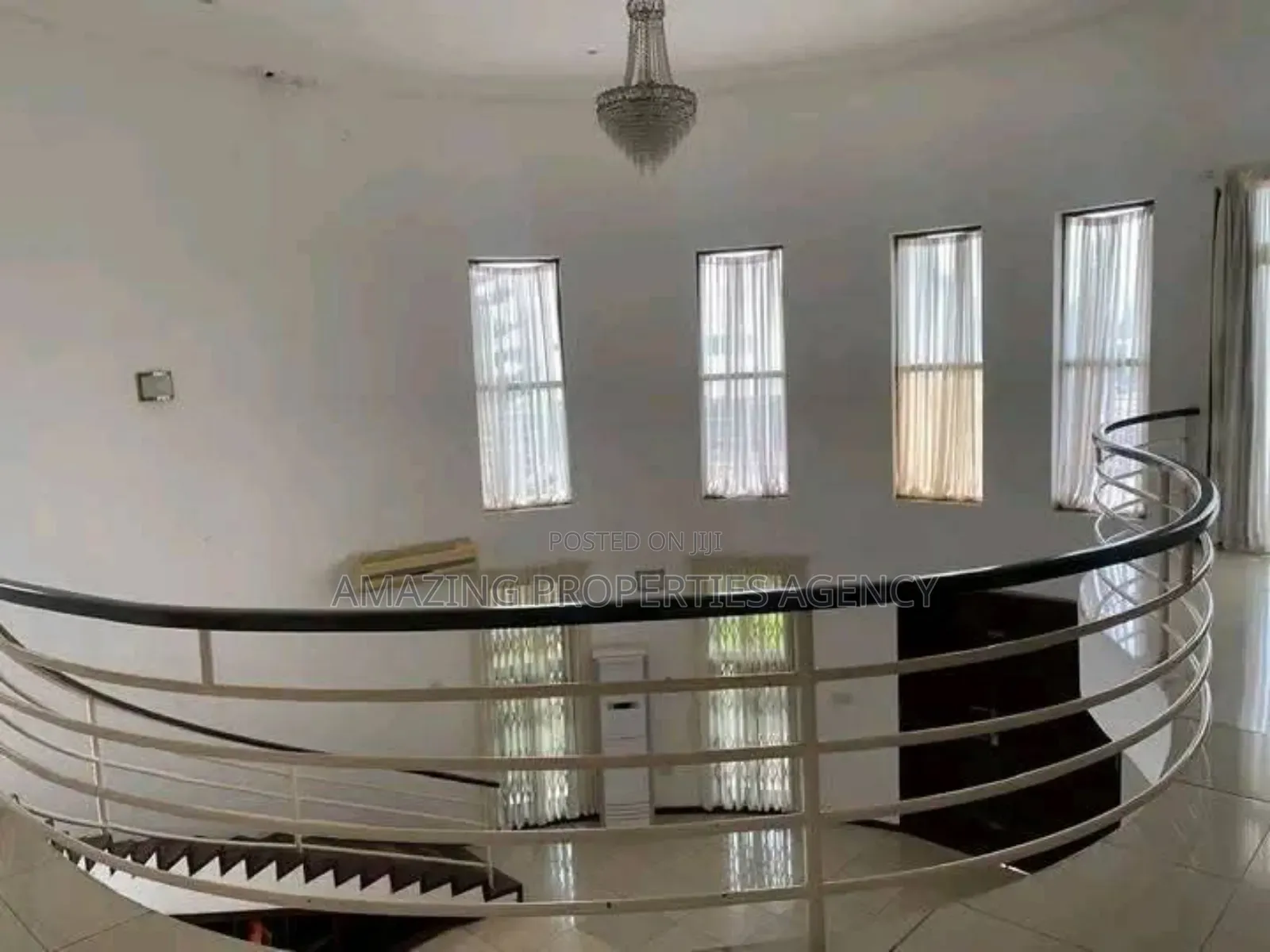 4bdrm Townhouse / Terrace in Cantonments for rent