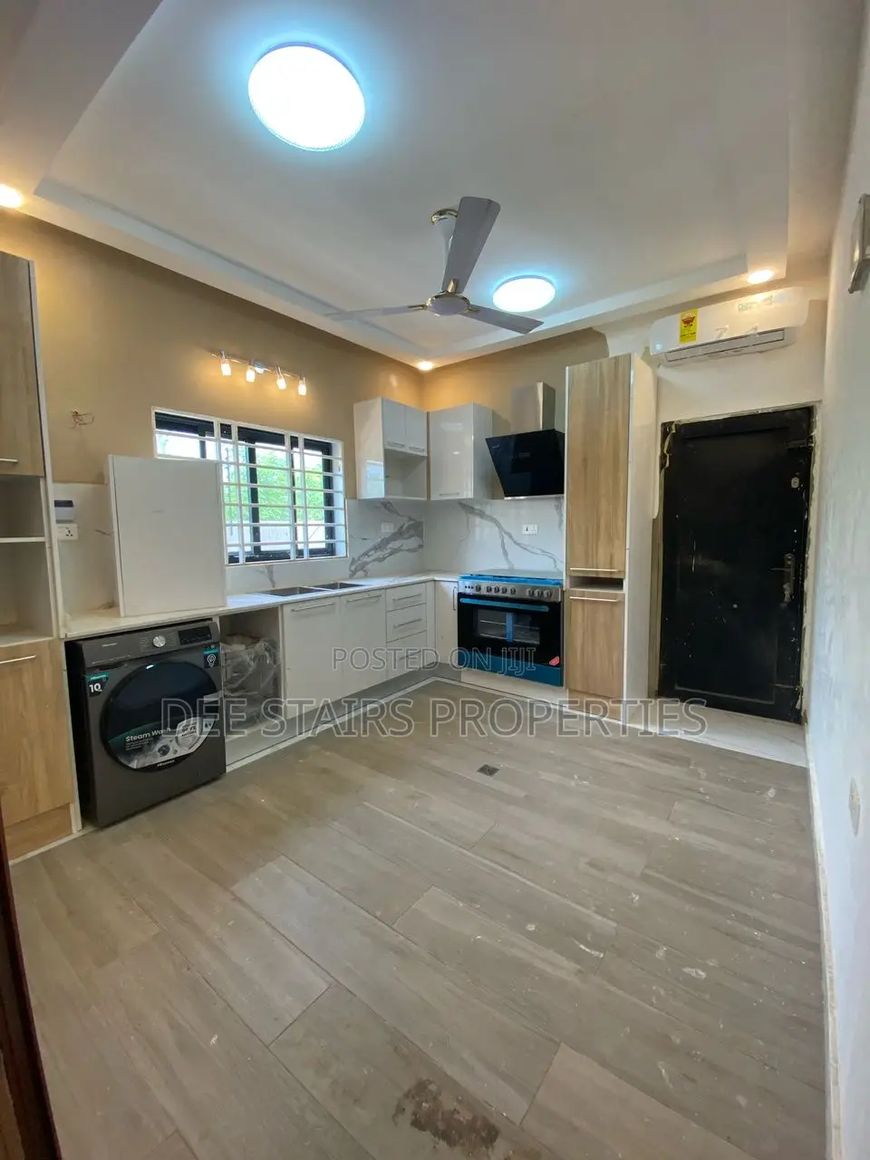 4bdrm House in Sprintex, Spintex for sale