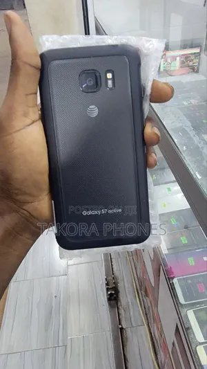 Samsung Galaxy S7 active 32 GB Black