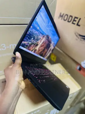 Laptop Alienware M17x R2 16GB Intel Core i7 HDD+SSD 512GB