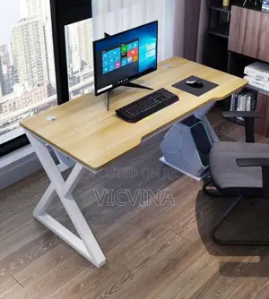 Gaming/Studio/Office and Computer Table