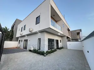3bdrm Townhouse/Terrace in Adenta for sale