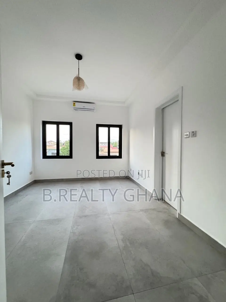 3bdrm Townhouse/Terrace in Adenta for sale
