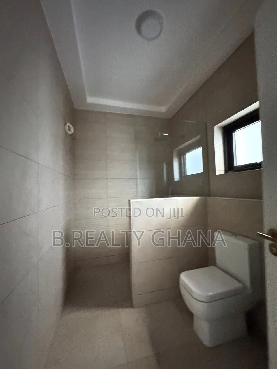 3bdrm Townhouse/Terrace in Adenta for sale