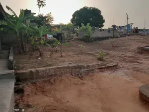 7bdrm House in Asokore Mampong, Kumasi Metropolitan for sale