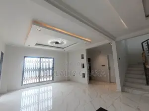 4bdrm House in Oyarifa for sale