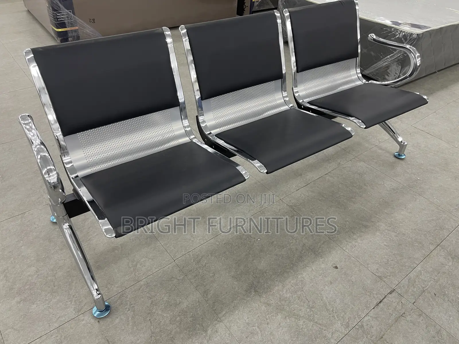 Metal Waiting Chair