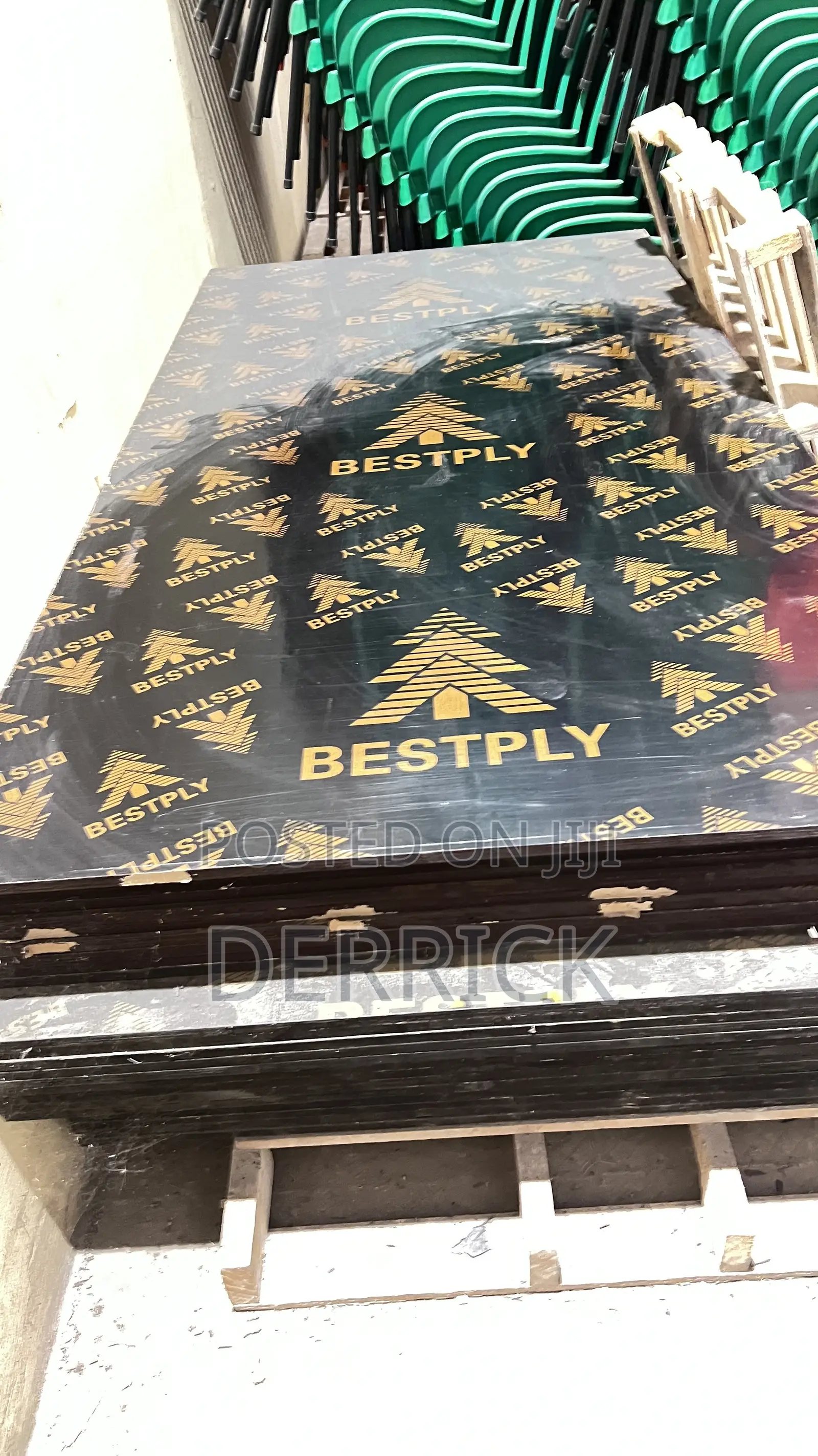 Premium Marine Plywood / Decking Board.