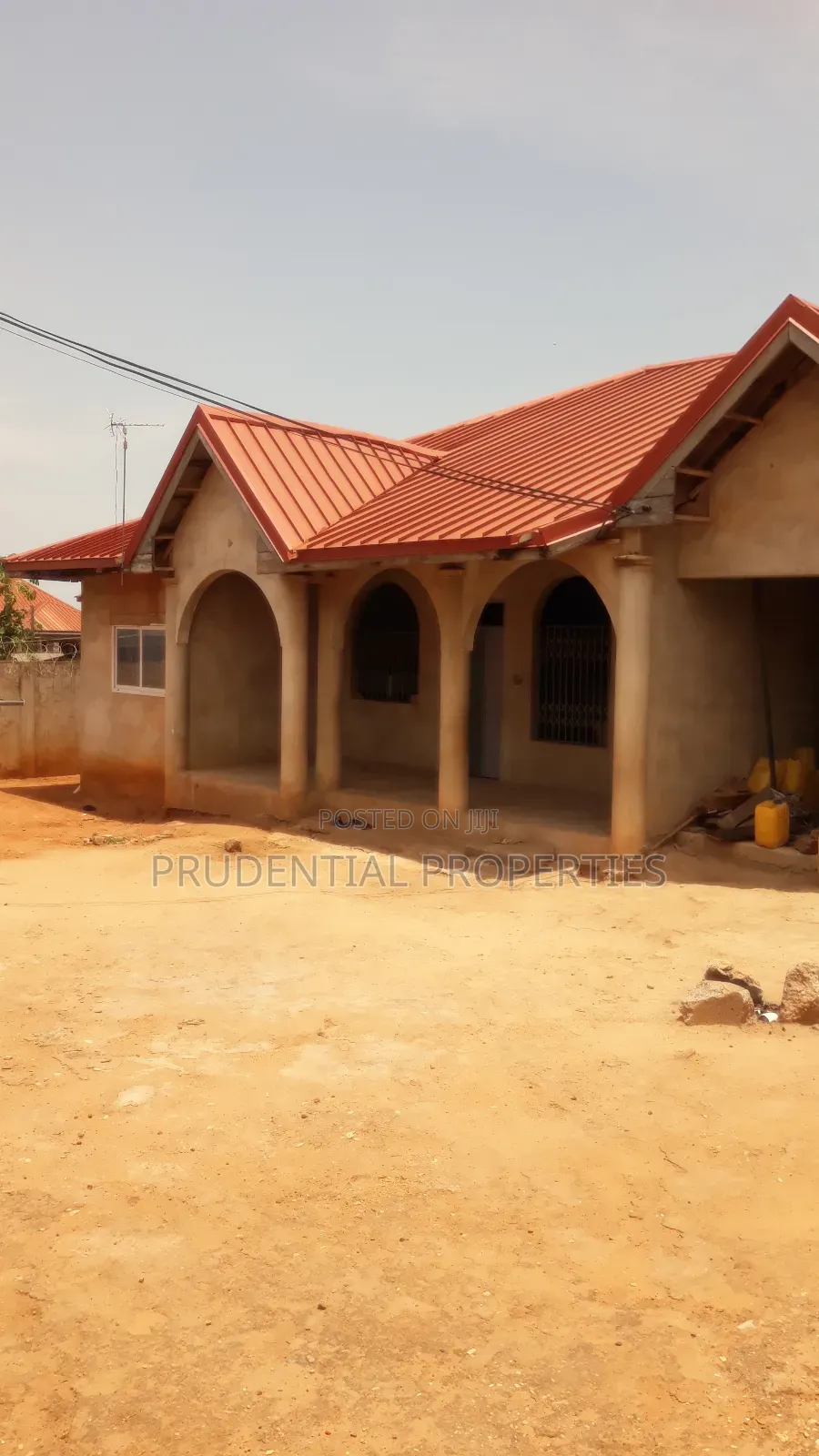 3bdrm House in Gbawe for sale