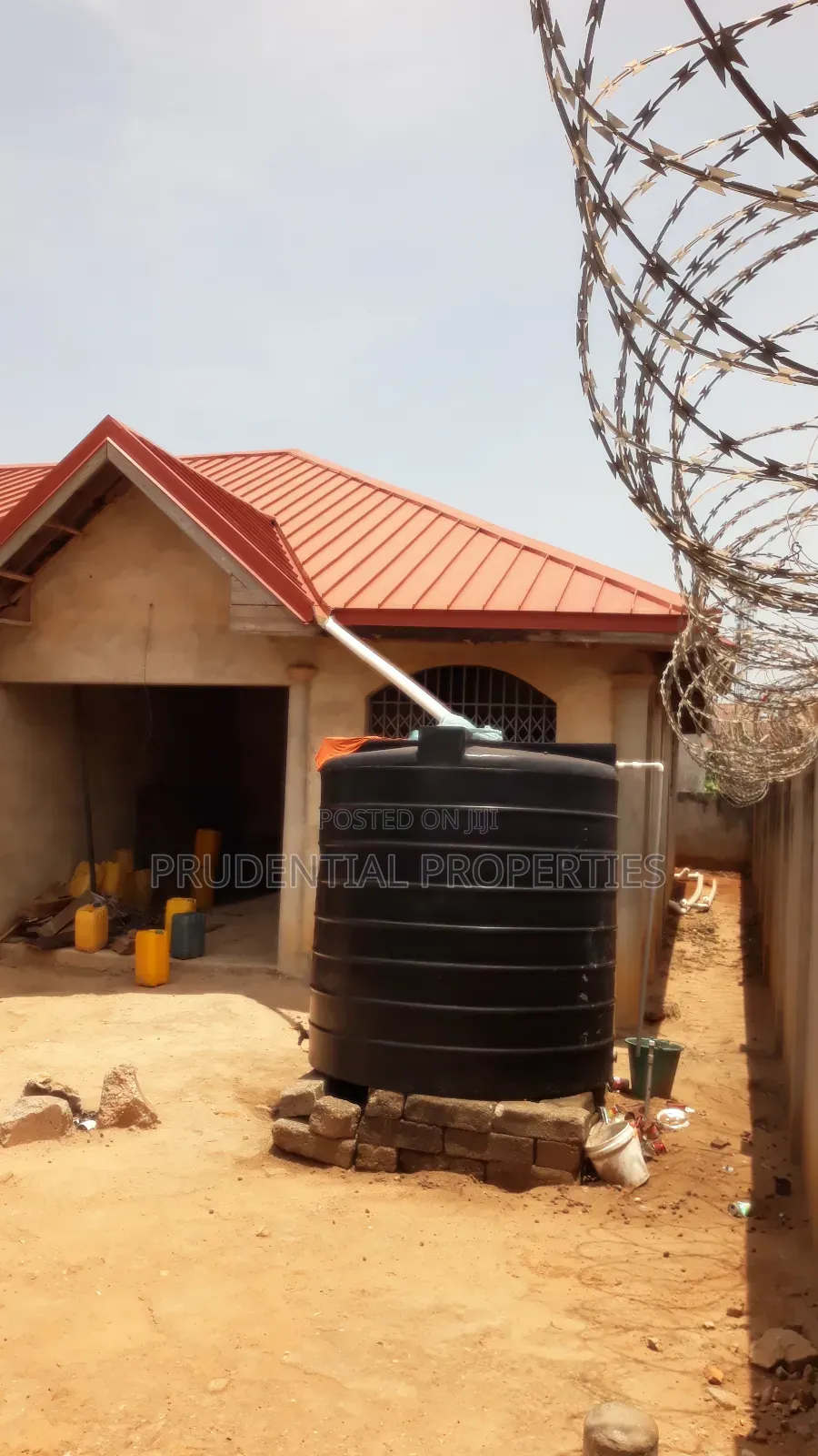 3bdrm House in Gbawe for sale