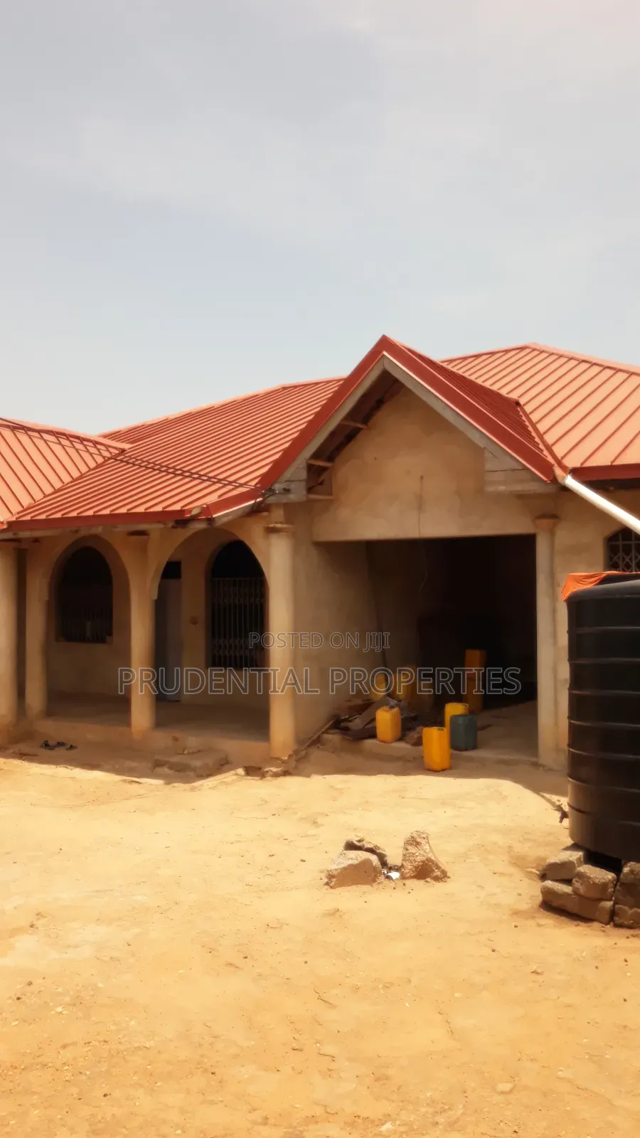3bdrm House in Gbawe for sale