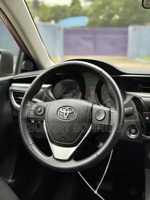 Toyota Corolla S 4dr Sedan (1.8L 4cyl CVT) 2015 Red