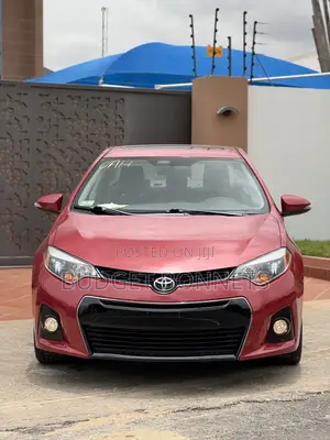 Toyota Corolla S 4dr Sedan (1.8L 4cyl CVT) 2015 Red