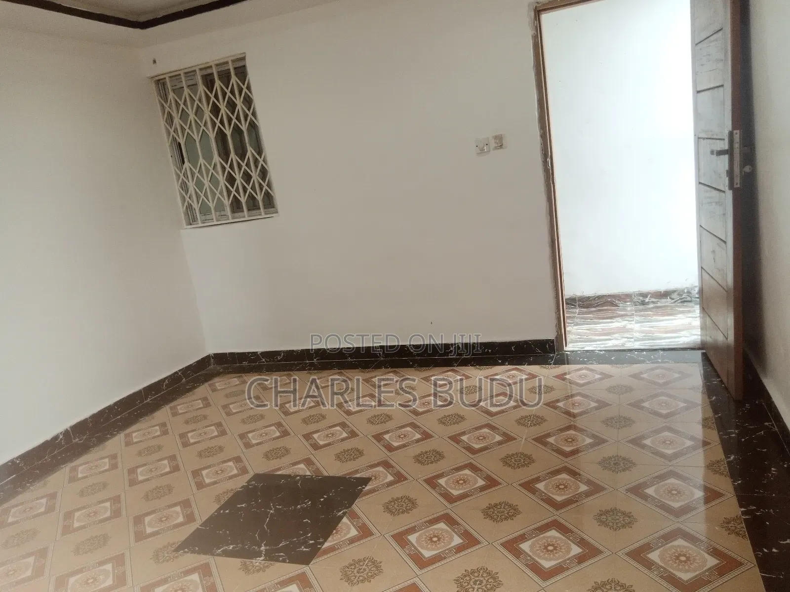 1bdrm Apartment in Roma Estate, Dansoman for rent
