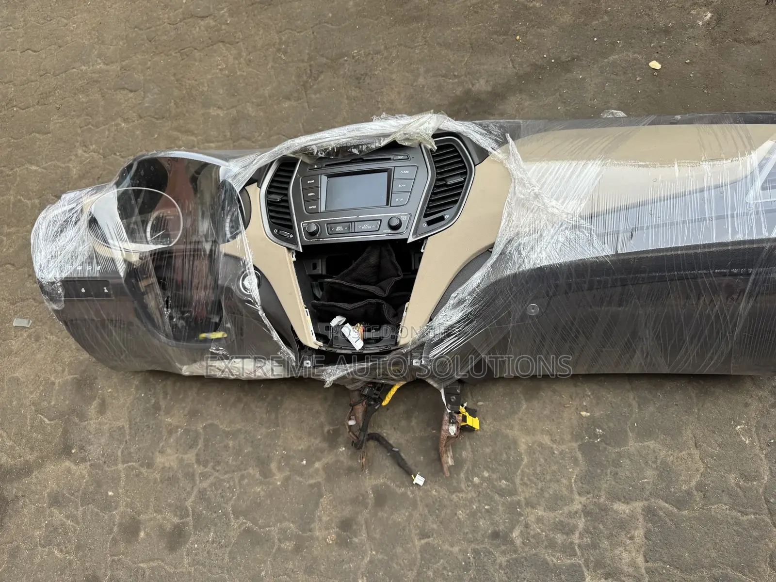 Hyundai Santa Fe 2015 Dashboard