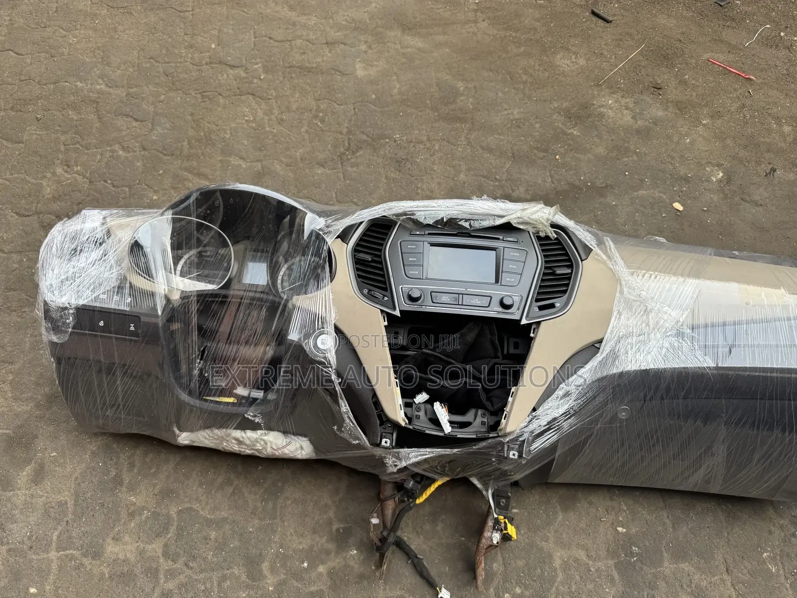 Hyundai Santa Fe 2015 Dashboard