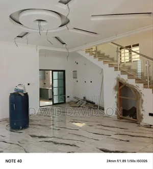 4bdrm Mansion in 4 Bedroom Duplex, Tema Metropolitan for sale