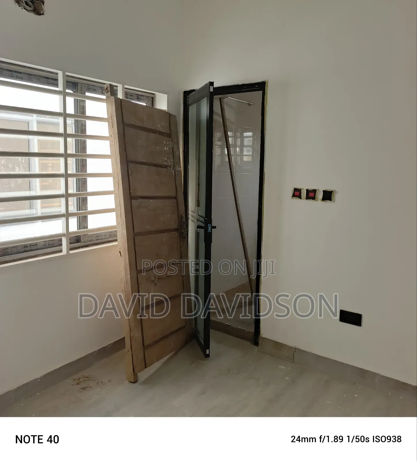 4bdrm Mansion in 4 Bedroom Duplex, Tema Metropolitan for sale