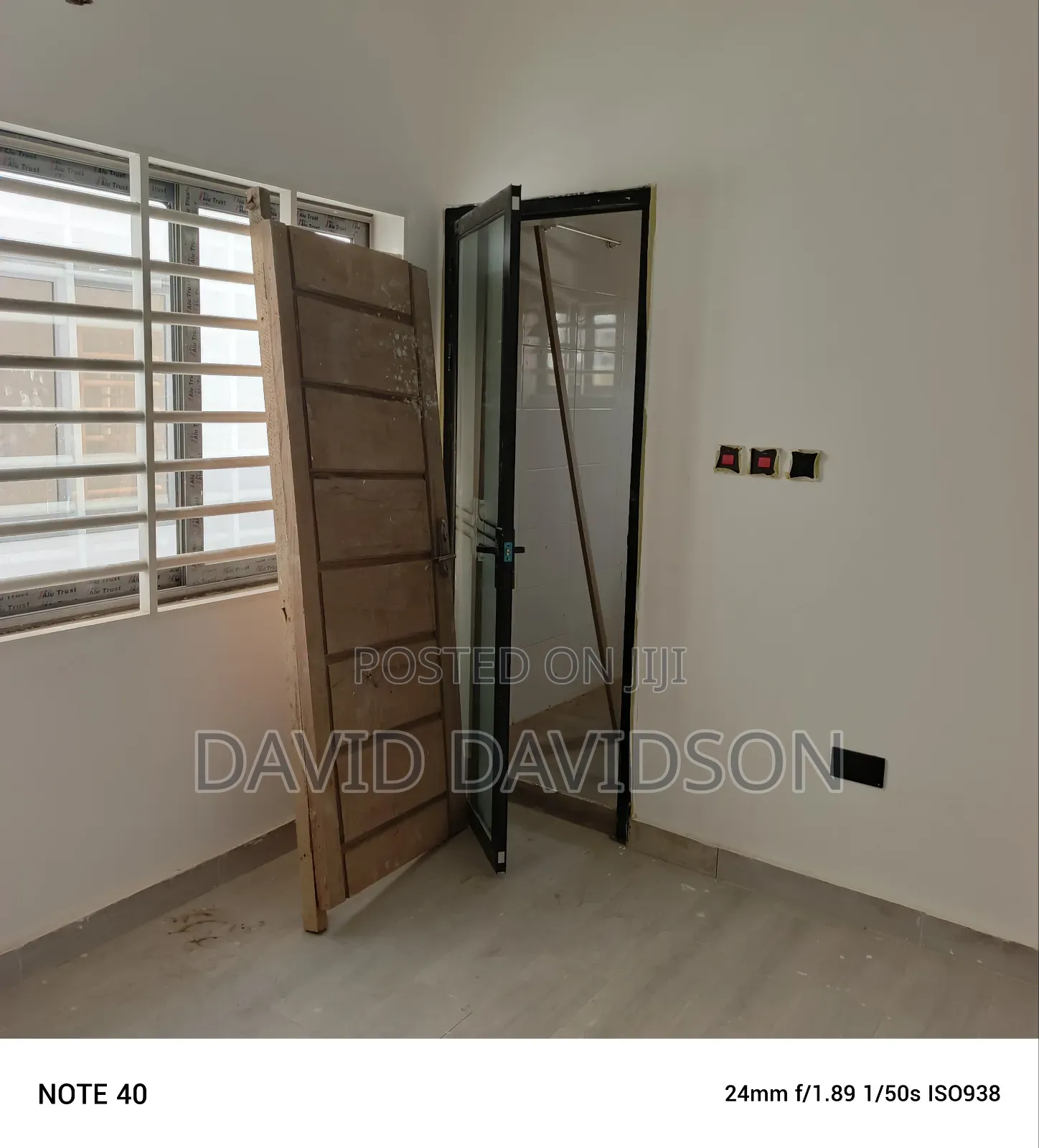 4bdrm Mansion in 4 Bedroom Duplex, Tema Metropolitan for sale