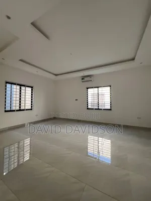 4bdrm House in 4 Bedroom With, Tema Metropolitan for sale