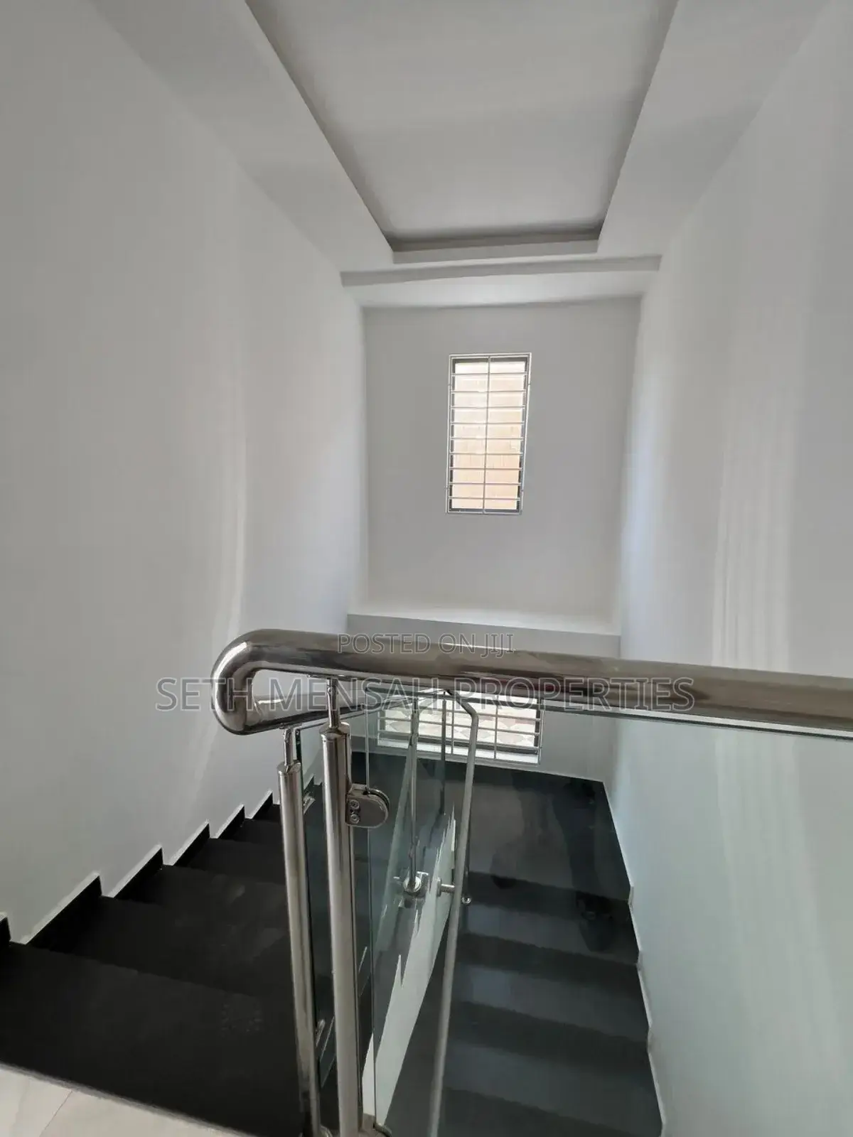 4bdrm House in East Legon for sale