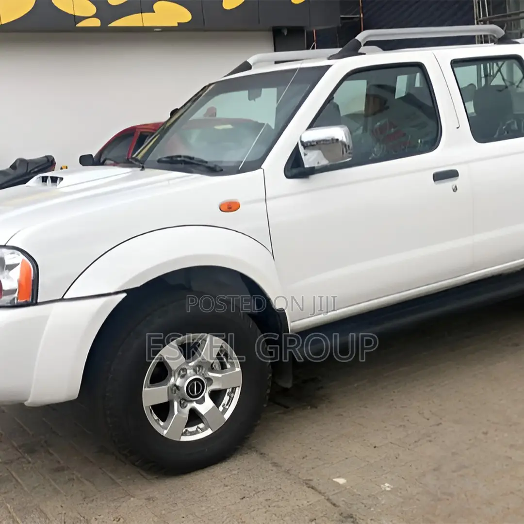 Nissan Hardbody Pick Up for Rent Come With a Driver
