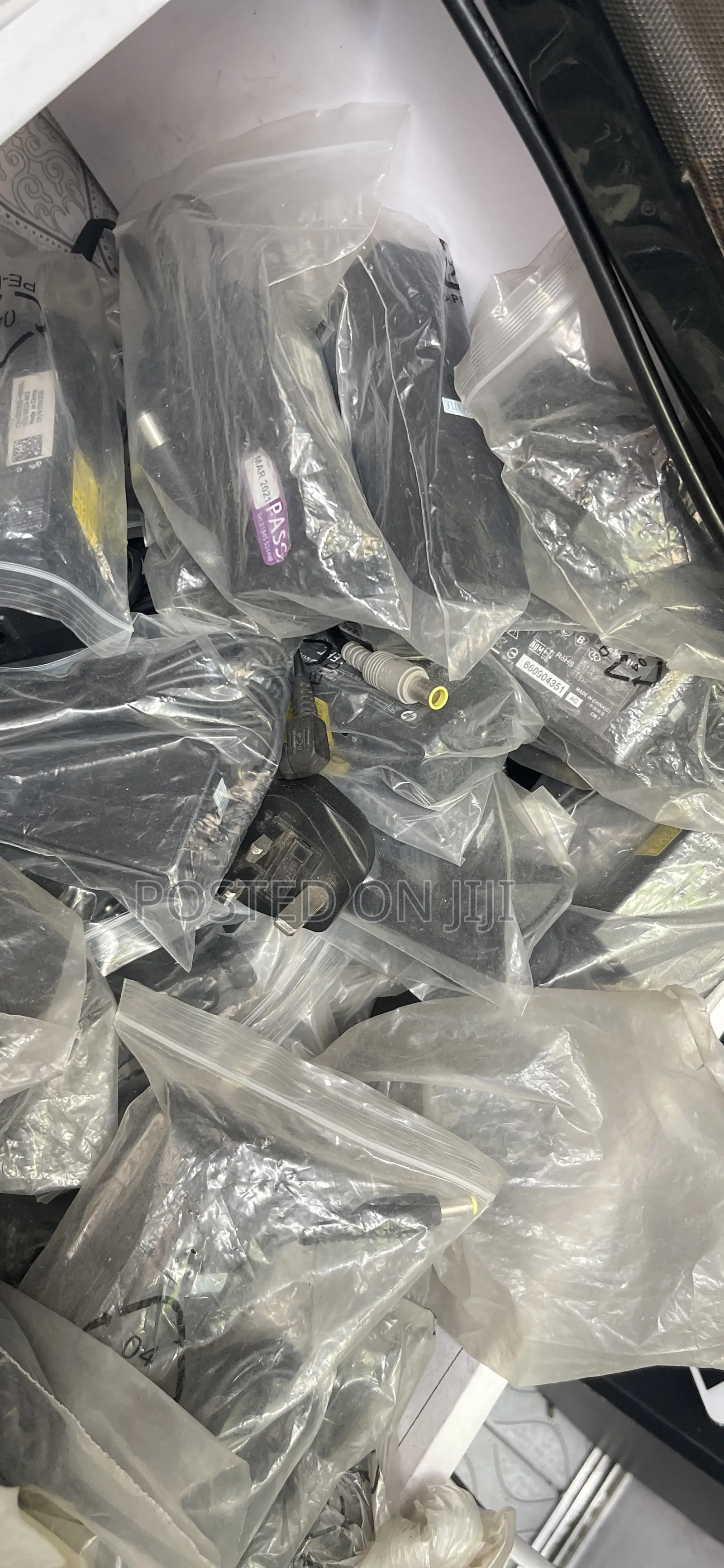 Hp, Dell, Lenovo, Toshiba, Acer, Samsung Laptop Chargers