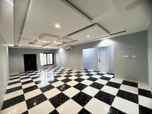 2bdrm Apartment in Lake Side Estate for rent