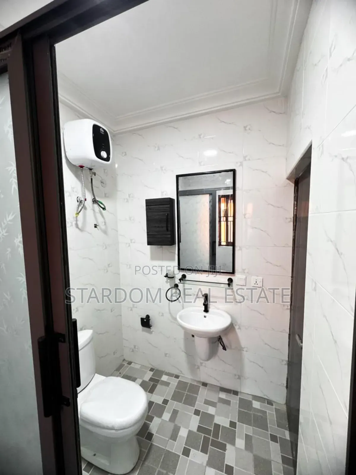 2bdrm Apartment in Lake Side Estate for rent