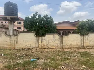 6bdrm House in Santasi Kokoben, Kumasi Metropolitan for sale