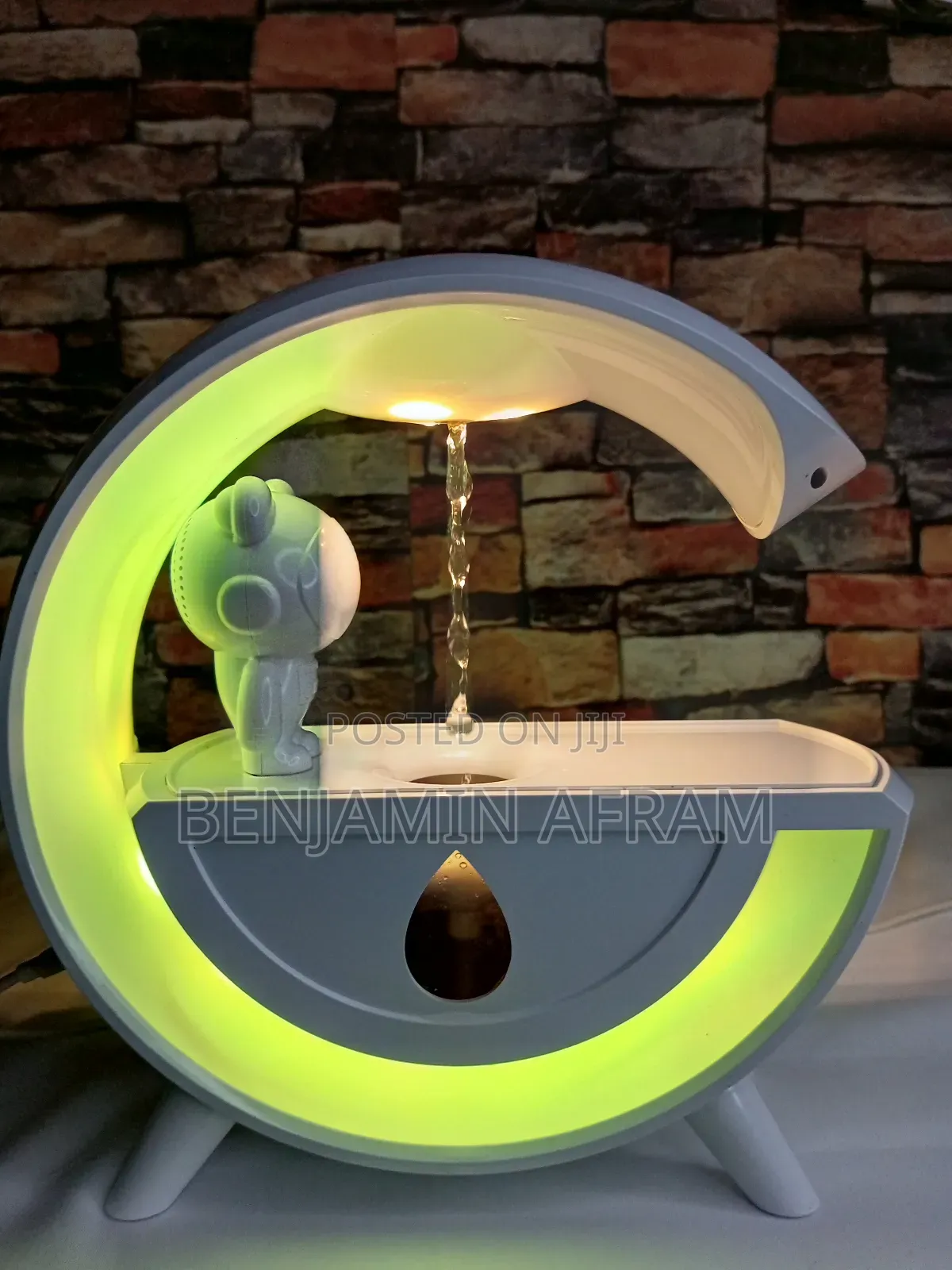 G Lamp Antigravity Water Humidifier