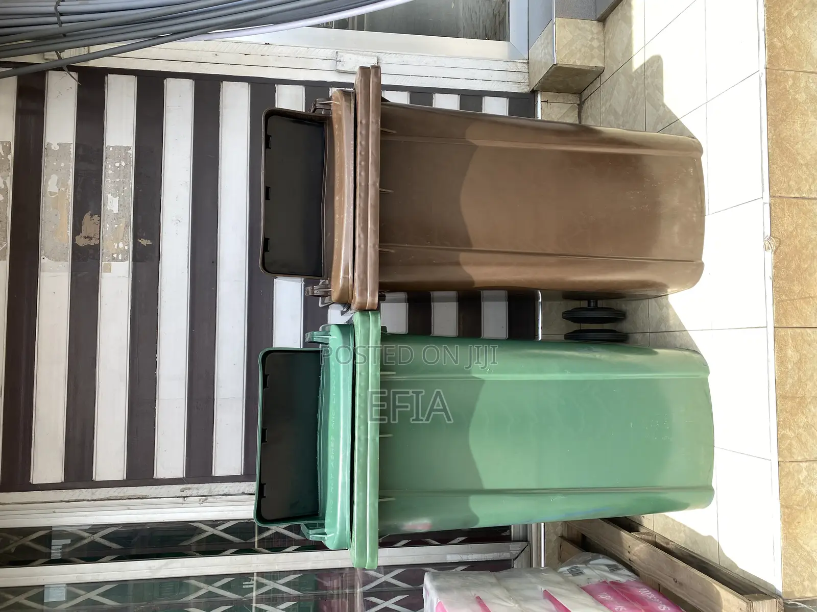 240 Litres Heavyduty Dustbins/ Waste Bins/ Trash Cans