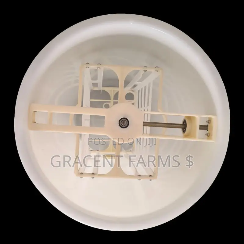 2 Frame Manual Centrifugal Honey Extractor - Plastic