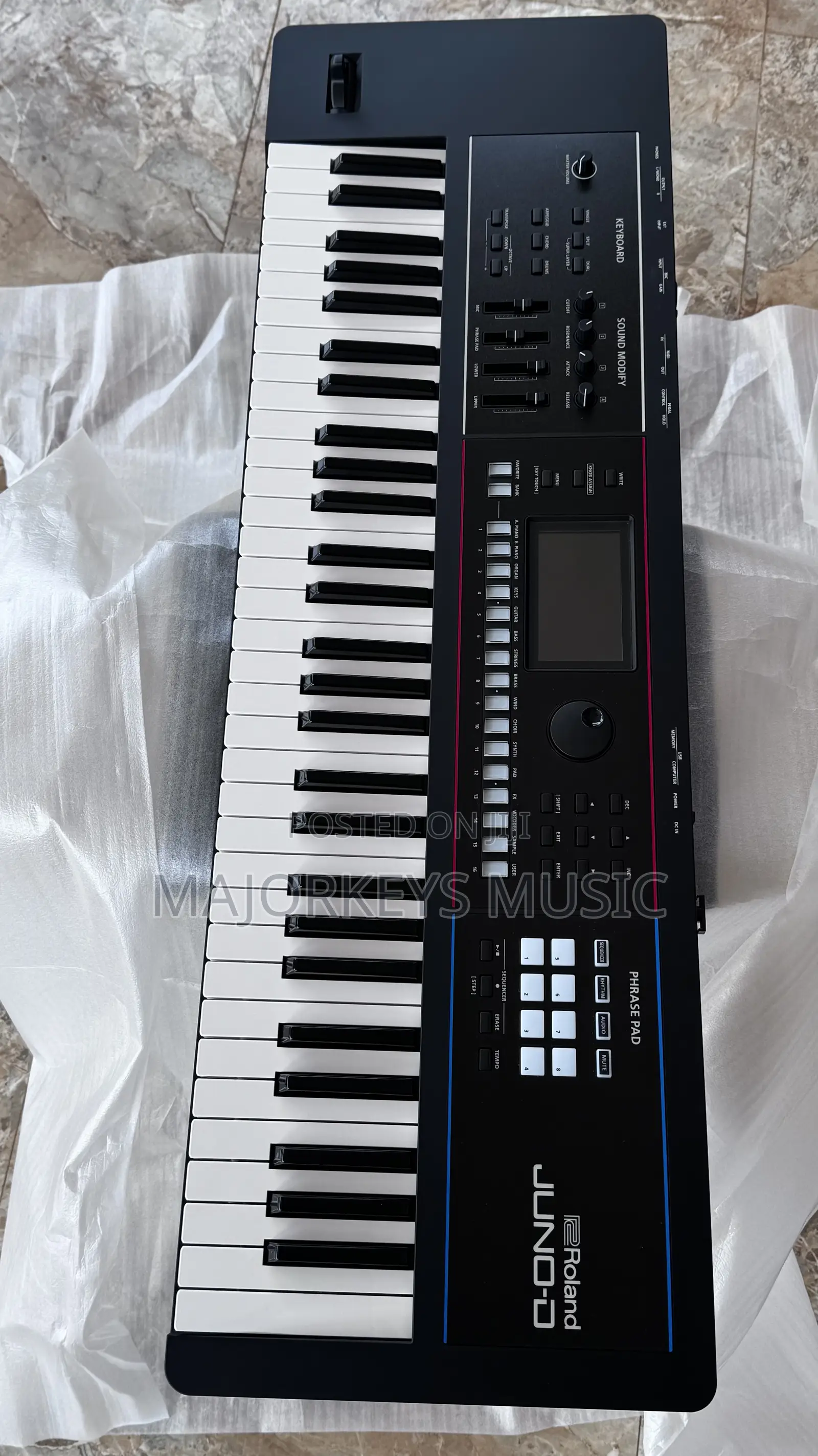 Roland Juno D6 (61 Keys) Replaces Juno Ds