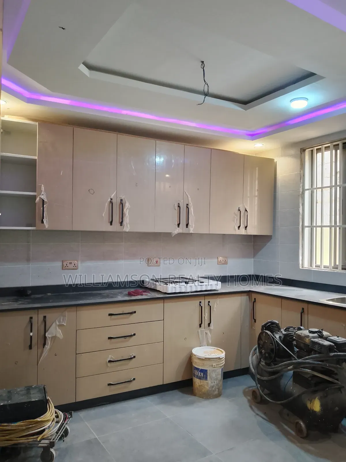 4bdrm House in Community 18 Area, Spintex for rent