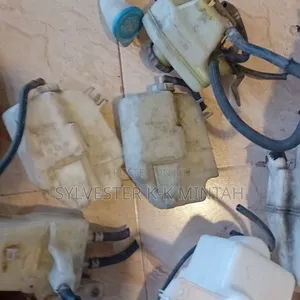 Honda Civic Wiper Bottles 06-15