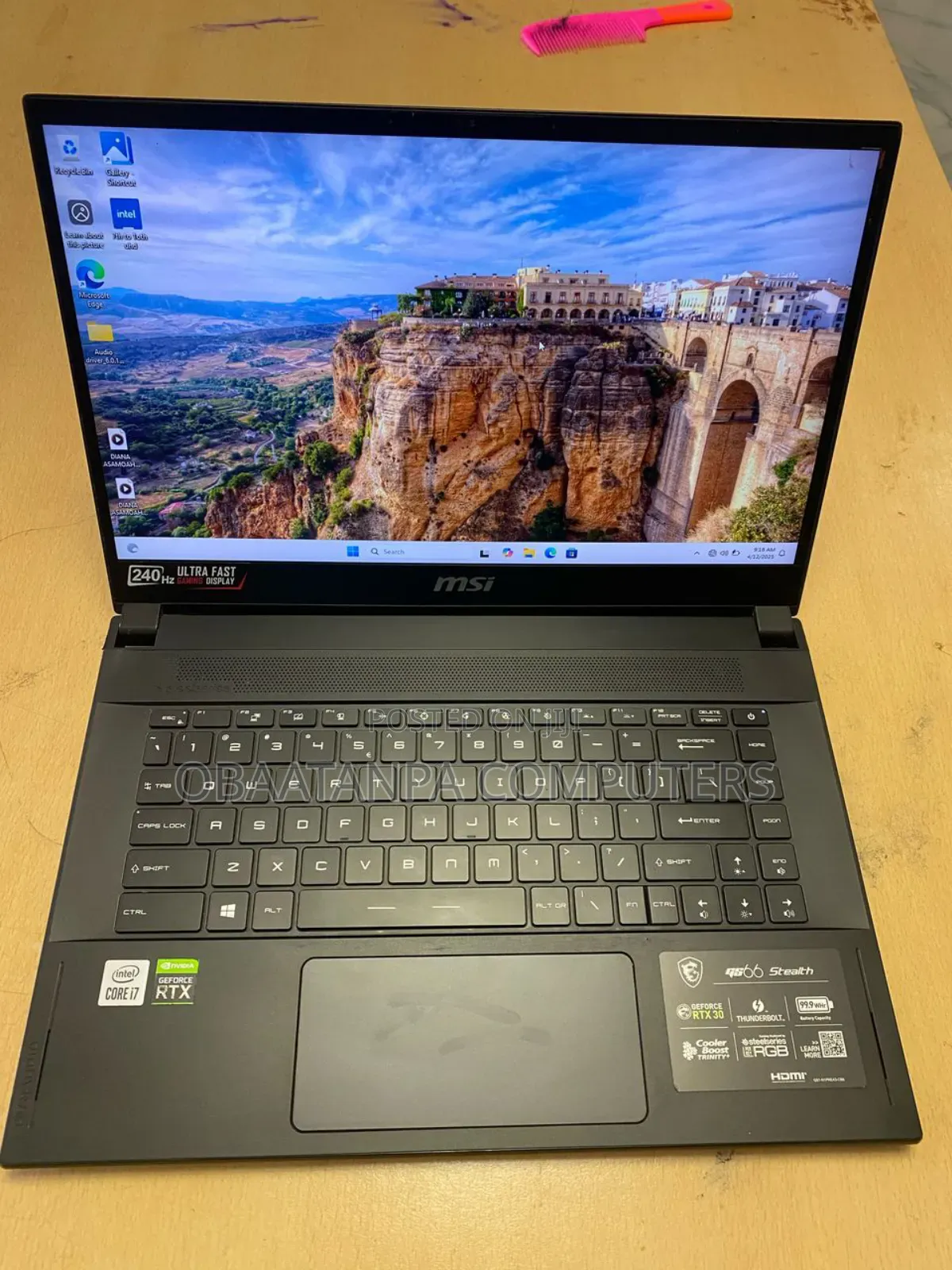 Laptop MSI GS66 Stealth 10UH 16GB Intel Core I7 SSD 512GB