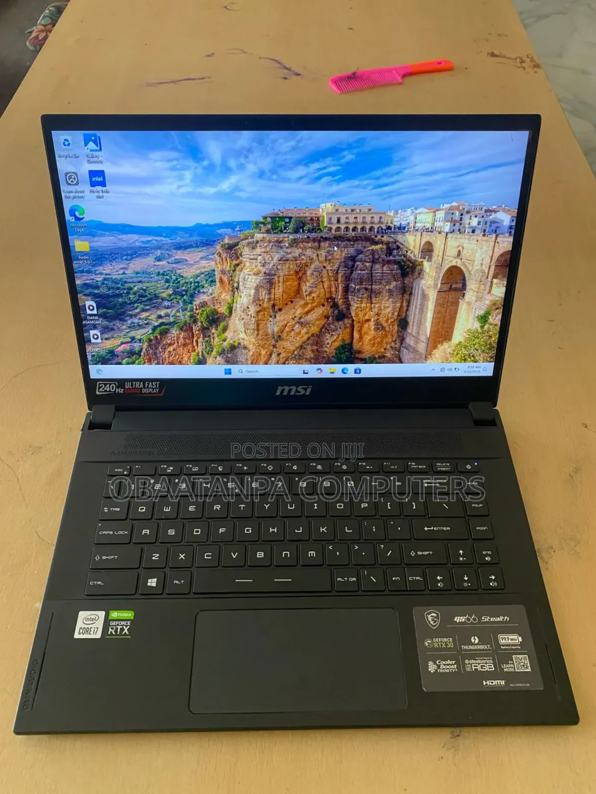 Laptop MSI GS66 Stealth 10UH 16GB Intel Core I7 SSD 512GB