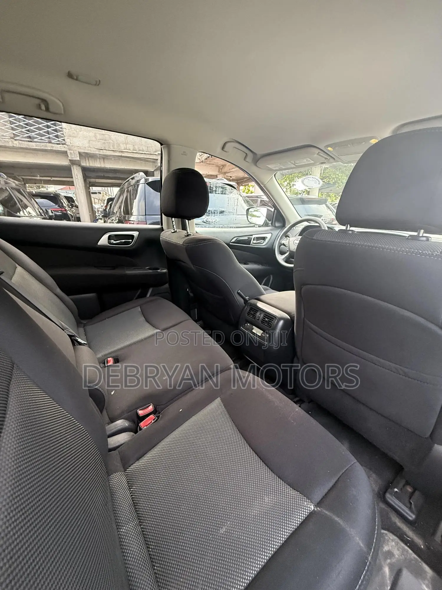 Nissan Pathfinder S 4dr 4x4 (3.5L 6cyl) 2017 Black
