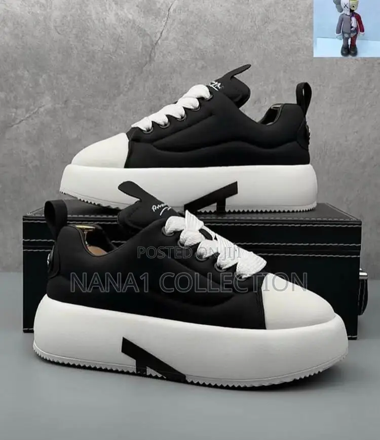 Men’S Fashionable Sneakers